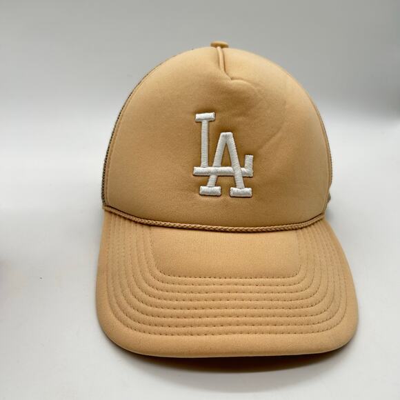 Los Angeles Dodgers‎ Hat Mens OS Tan Snapback Trucker 47 Brand Cap MLB  Baseball - Picture 1 of 9